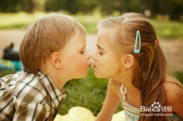 怎么更好地防治小孩子感冒发烧