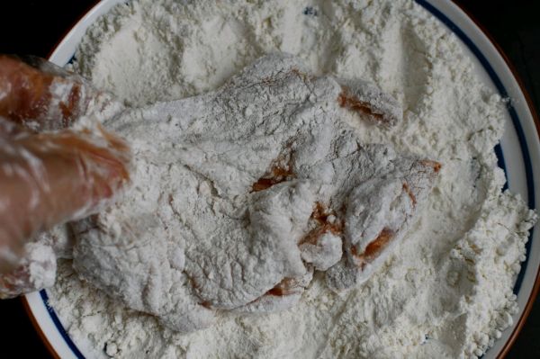 网红炸鸡三明治