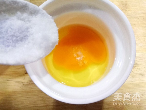 草菇蒸蛋羹的做法