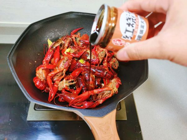 香辣红烧小龙虾