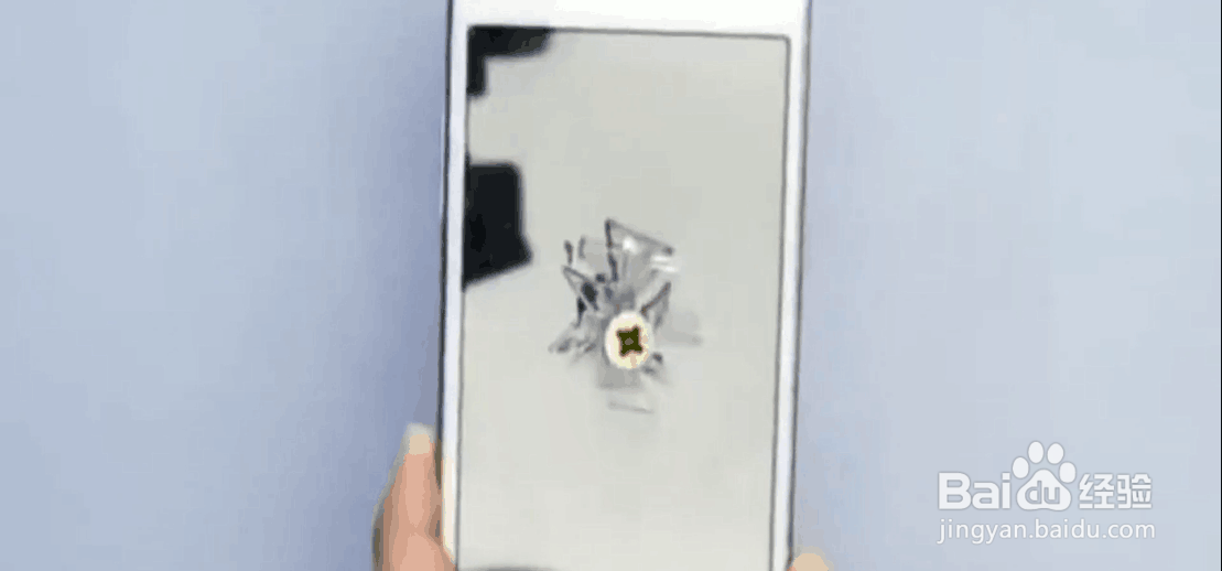 如何用塑料和钉子制作好玩有趣的现象。