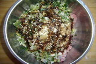 彩色水饺】用天然色素俘虏味觉