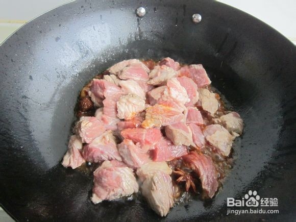 如何做美味的红烧牛肉