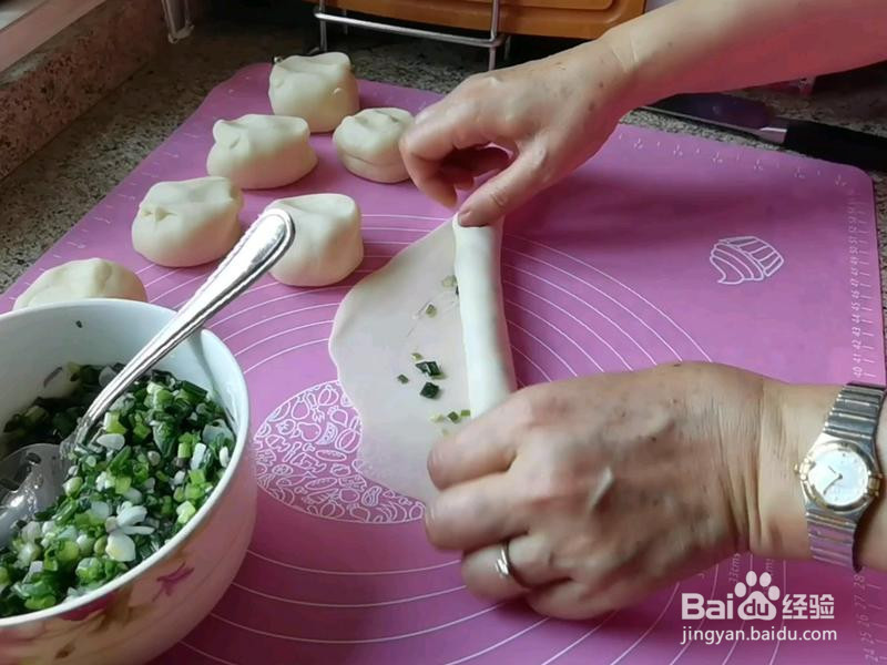 家传葱油饼的做法