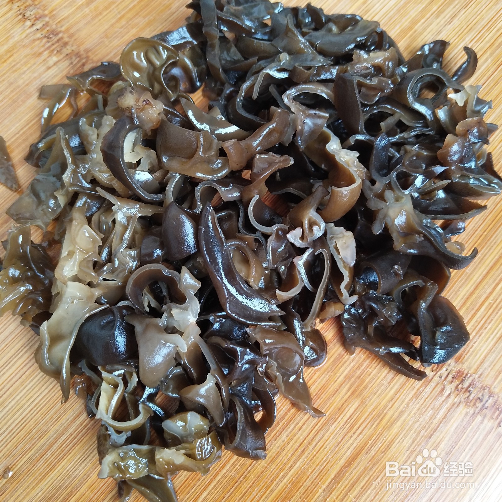 胡萝卜木耳的简单做法