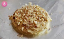 巧克力淋酱杏仁蛋糕