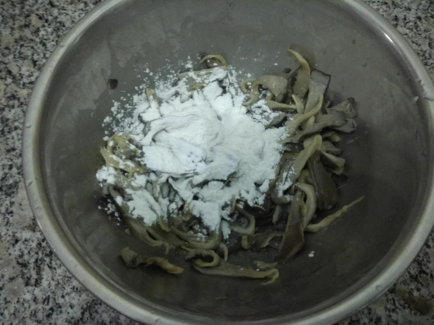 鲜蘑怎么炸更酥脆