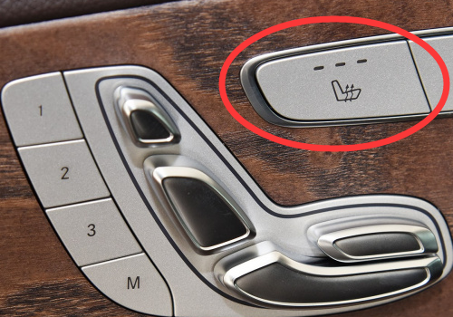 奔驰e260座椅加热是哪个键子