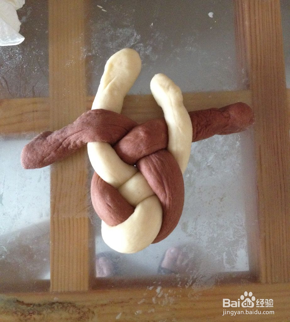 可可双色球面包的做法