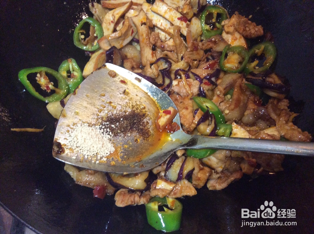 茄子炒肉怎样做好吃？茄片小炒肉