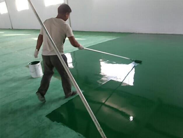 水泥地面刷油漆，该用什么漆