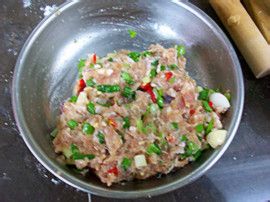 超简单的烙饼猪肉萝卜烙饼