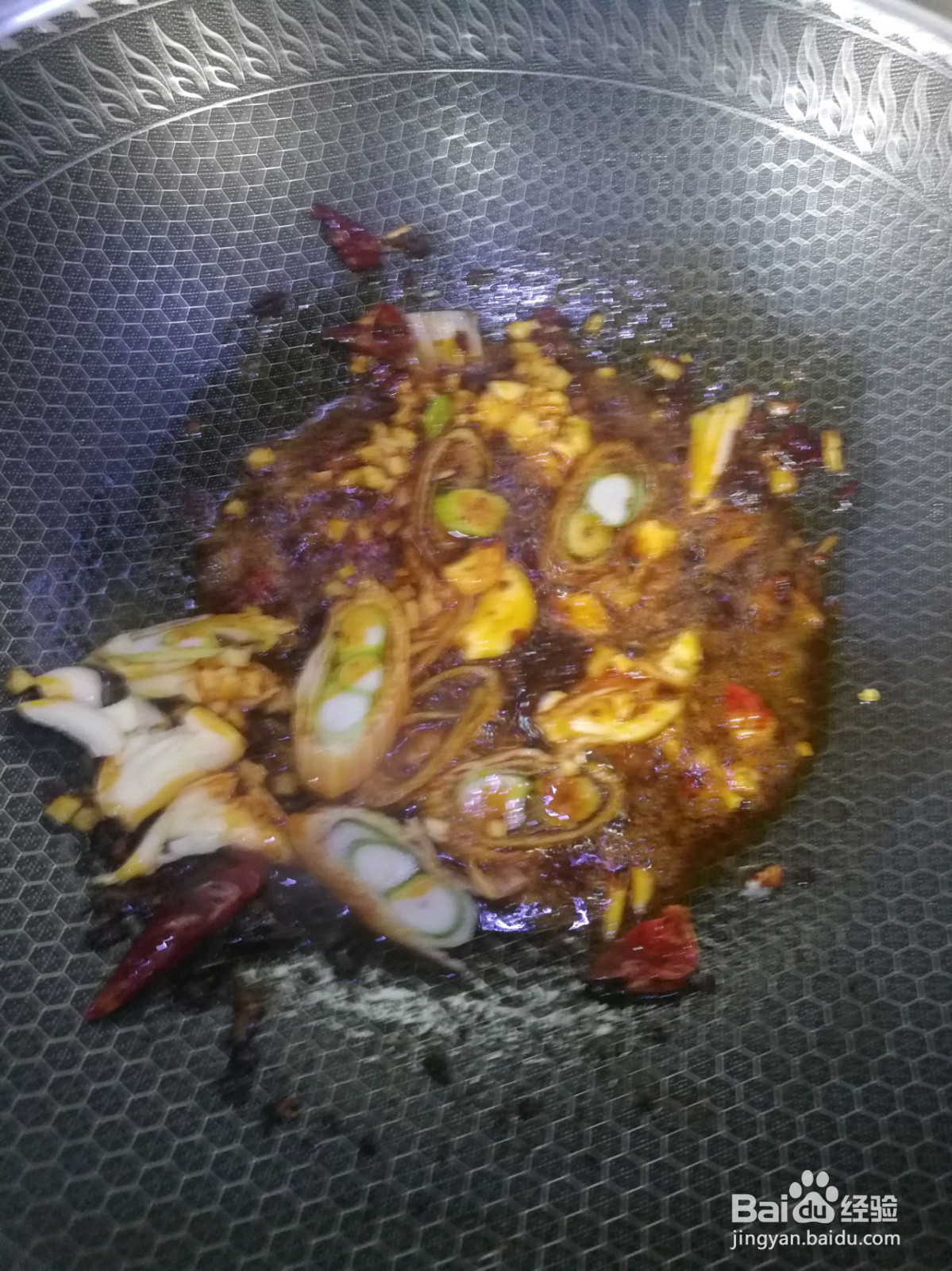 麻辣鲜香的炒藕丁的做法