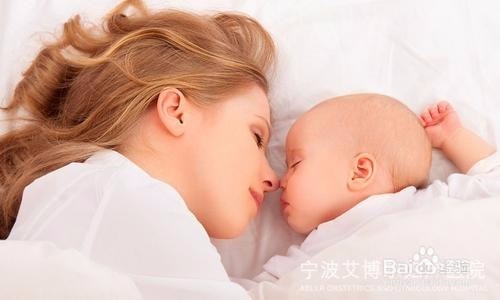 新生儿突然不会裹奶怎么办
