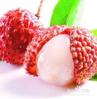 如何挑选荔枝？