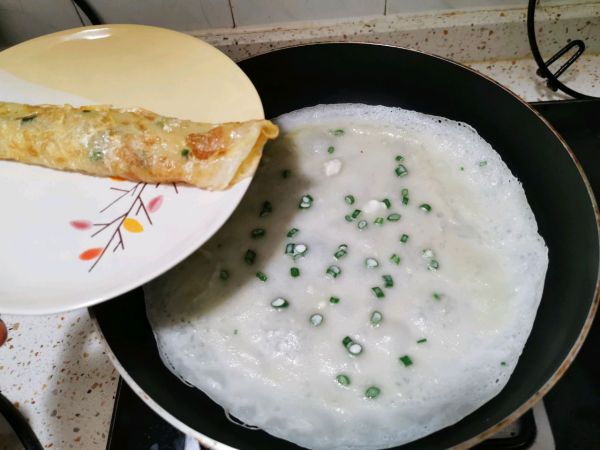 营养早餐鸡蛋葱油煎饼