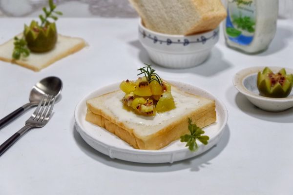 猕猴桃乳酪三明治