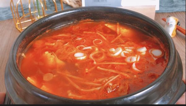 韩式泡菜豆腐汤
