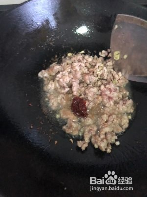 超下饭的蒜苔肉末