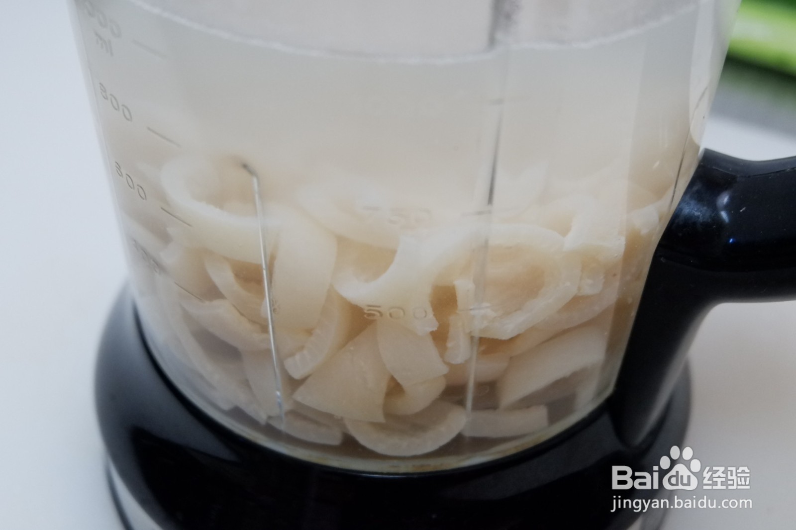 如何做出猪皮冻？