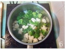 让孩子抢着吃的蔬菜做法---薯泥芝士焗菜花