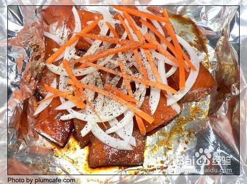 蒜香三文鱼铝箔包的做法