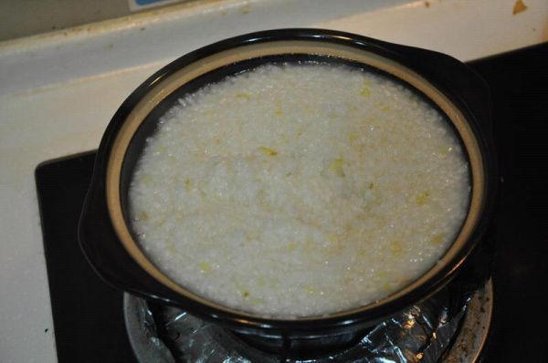 腊味双拼煲仔饭