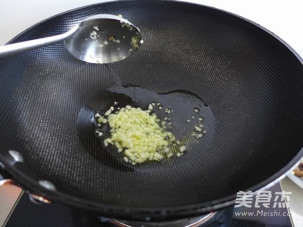 荷兰豆炒腊肠