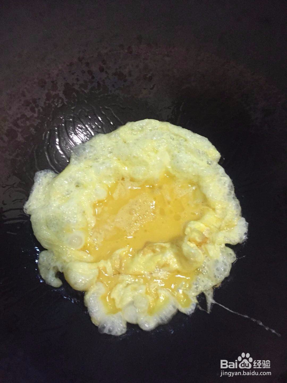 荠菜炒鸡蛋的做法哦？