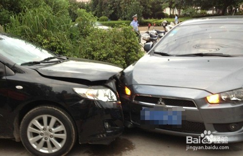 新手司机上路要想速成，先解决这几个基本问题