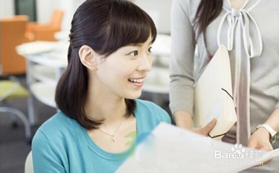 年末造型享百变“染烫时代”秀发就要精油滋养!