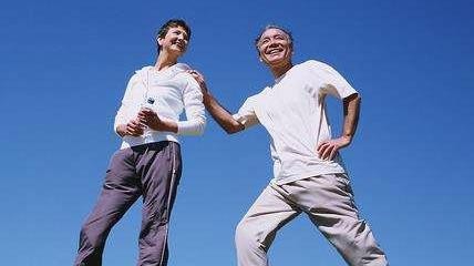 女性更年期失眠、烦躁怎么办?适度运动缓解不适