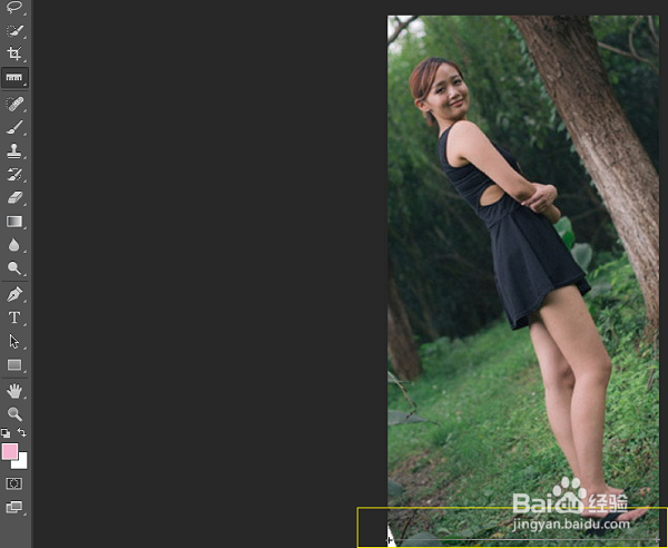 ps处理倾斜的照片