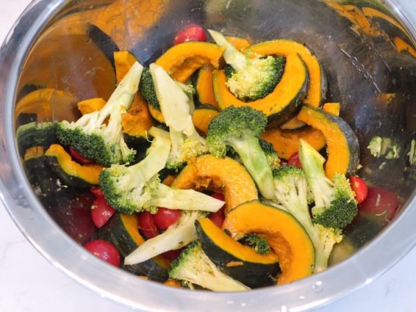 缤纷时蔬烤鸡胸肉