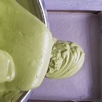 教你制作菠菜蛋糕卷