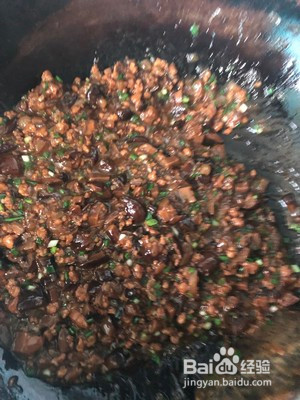 香菇肉酱拌面的做法