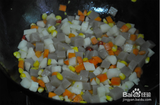 怎么制作五彩魔芋丁?