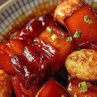 家常无水红烧肉