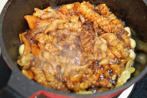 葱爆本港大鱿鱼