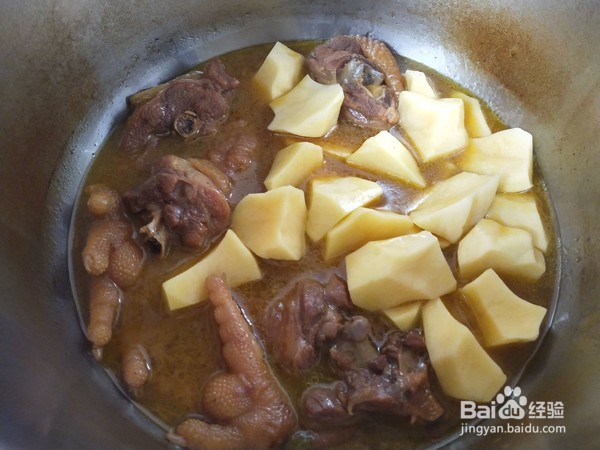 鸡腿炖土豆怎样做