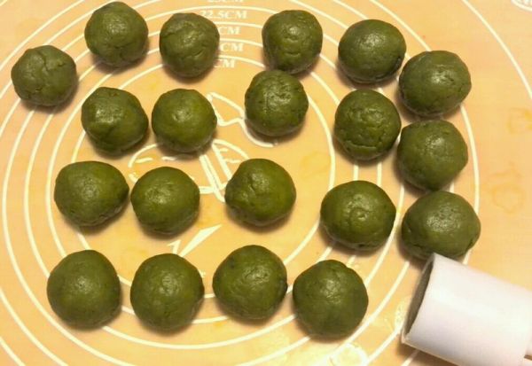 抹茶桂花栗子酥