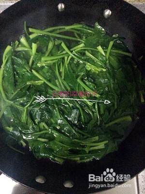 食补佳品鸡蛋条拌菠菜的做法