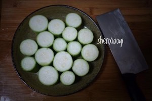 教你怎么做酱蒸丝瓜