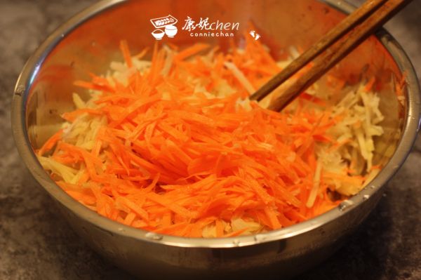 红枣小米糊、土豆丝煎饼