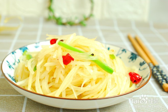 酸辣土豆丝的做法