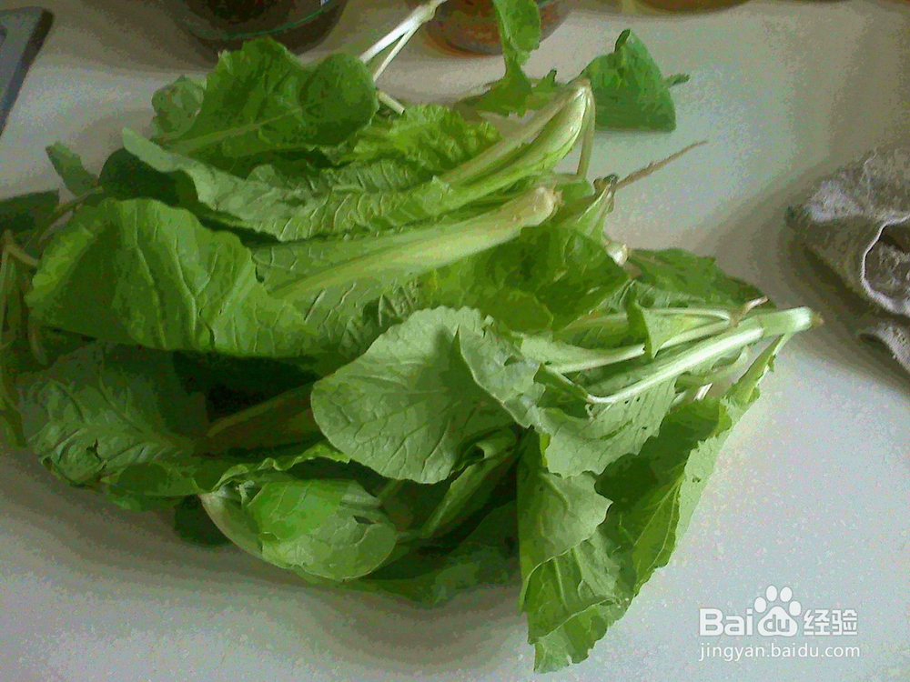 #美食#老年人怎样用淘米水泡洗小萝卜菜