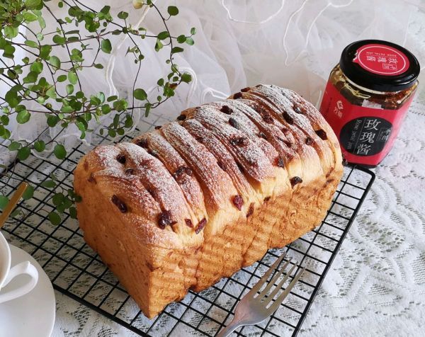 玫瑰酱手撕吐司