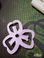 幼儿剪纸——小花