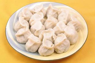 煮饺子不破皮的几种方法
