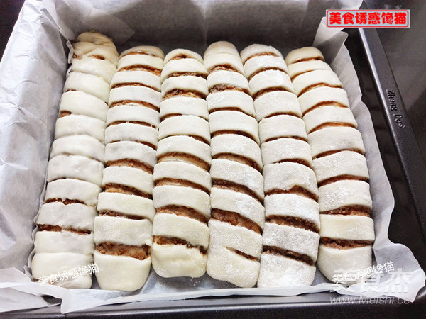 豆沙面包条的做法